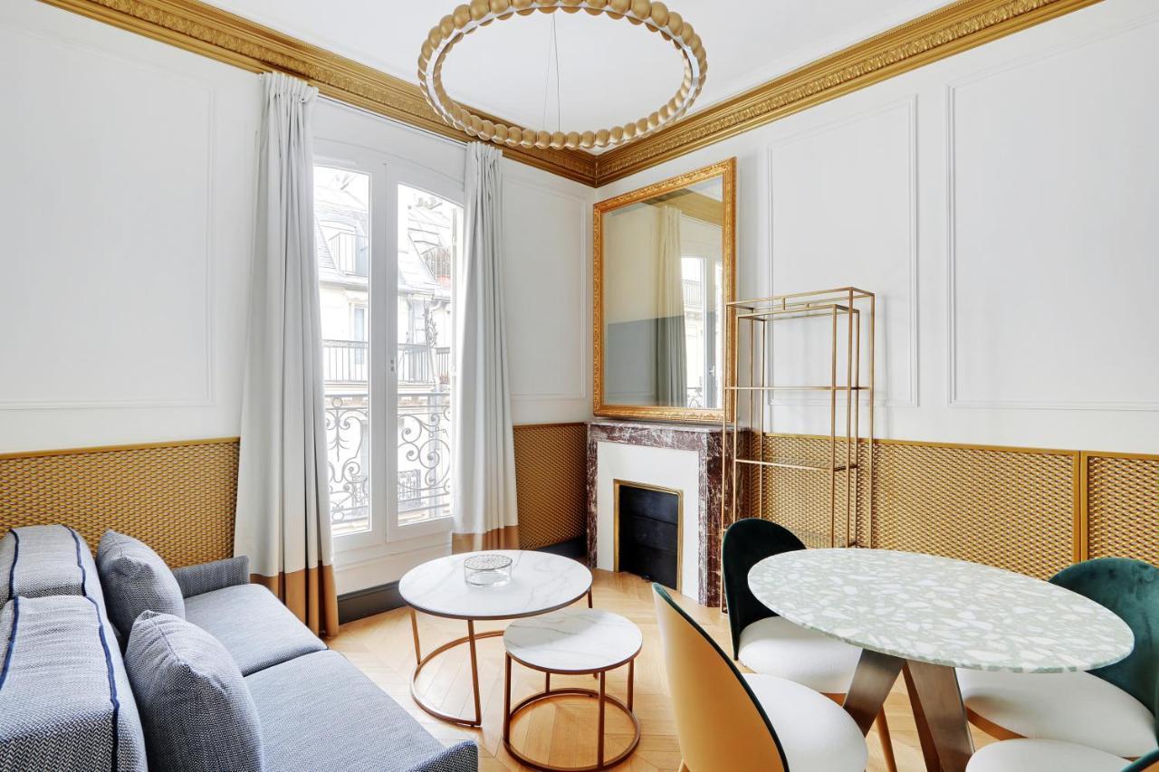 Pick A Flat's Apartments in Champs Elysées - Rue du Colisée Paris Extérieur photo