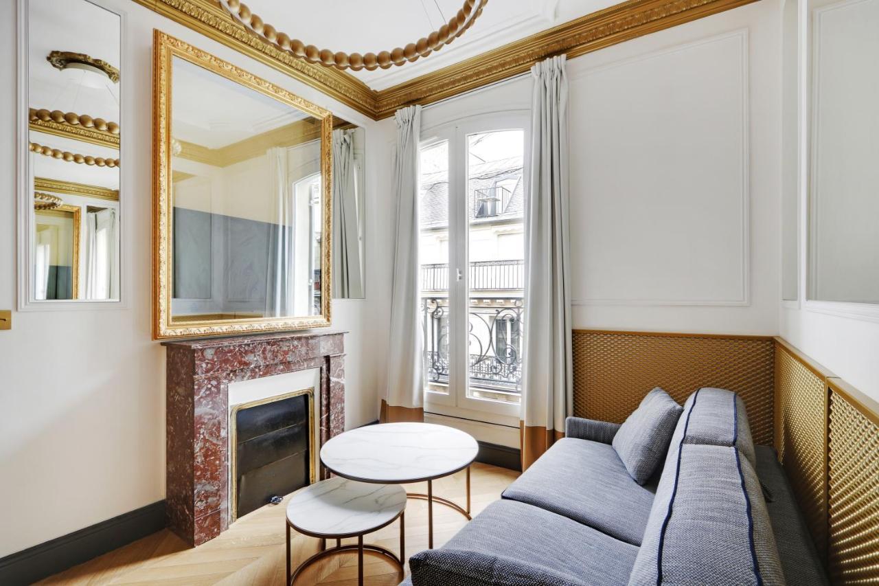 Pick A Flat's Apartments in Champs Elysées - Rue du Colisée Paris Extérieur photo