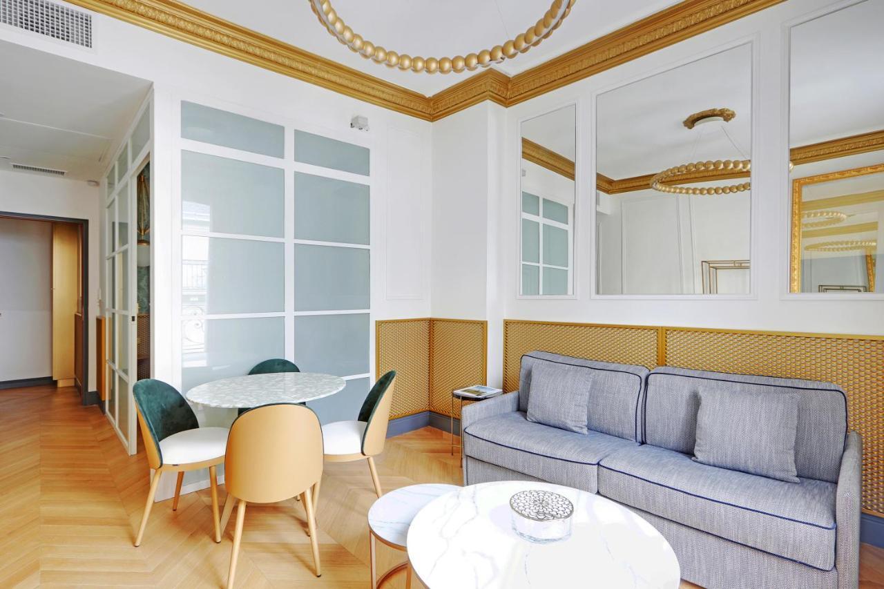 Pick A Flat's Apartments in Champs Elysées - Rue du Colisée Paris Extérieur photo