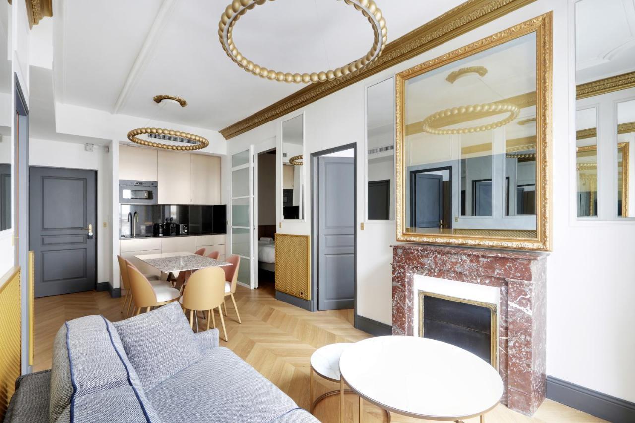 Pick A Flat's Apartments in Champs Elysées - Rue du Colisée Paris Extérieur photo