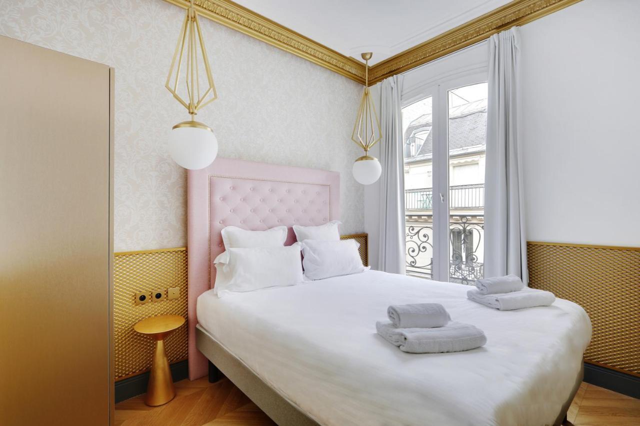 Pick A Flat's Apartments in Champs Elysées - Rue du Colisée Paris Extérieur photo